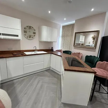 Holiday home Full Private House Sleeping 26