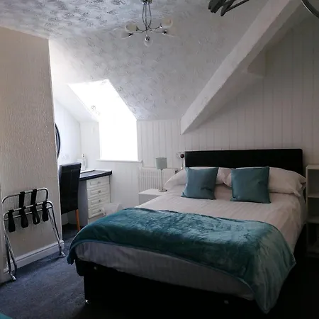 Konukevi Birchhouse Blackpool