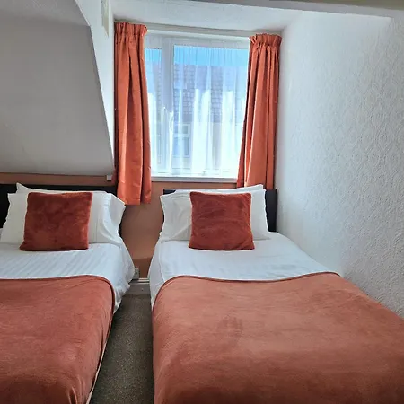 Beverley Dean - Children Over 5 Years Welcome - Continental Breakfast 3*