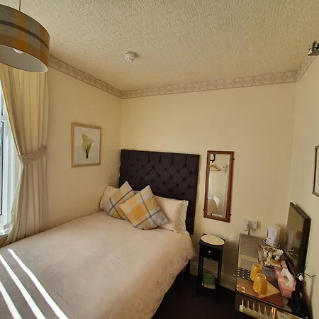 Windsor House Bed & Breakfast *