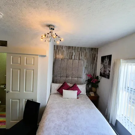 Windsor House Bed & Breakfast