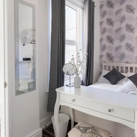 Entire Manor Grove Blackpool
