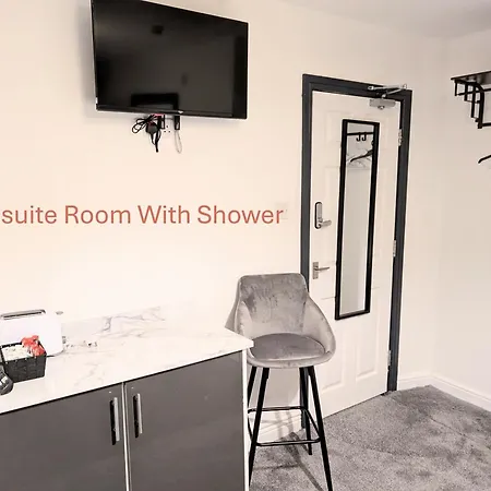 Blok 3 -jacuzzi Suites, & Ensuite Aparthotel