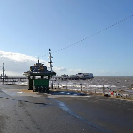 Sea View Two - Uk36847 Holiday home