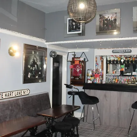 Hawthorn House Гостевой дом 3*