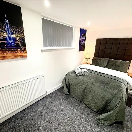 Hornby Luxury Hot Tub And Jacuzzi Suites * Blackpool