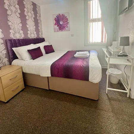 On The Beach Hotel Отель типа 