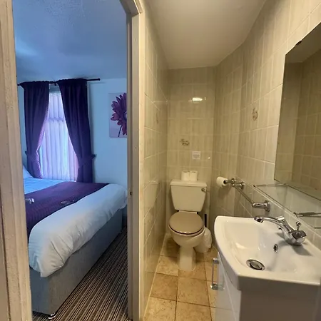 On The Beach Hotel Отель типа 