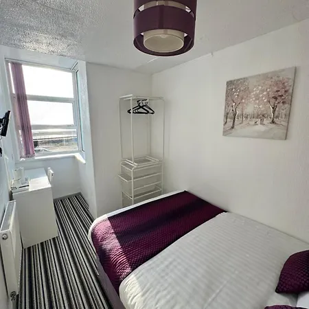 On The Beach Hotel 3*