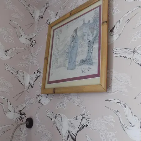 Tracey's Driftwood 3* Blackpool