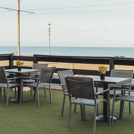 The Royal Boston By Compass Hospitality 3*