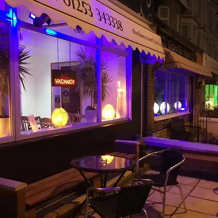 酒店 丹尼斯科特旅馆