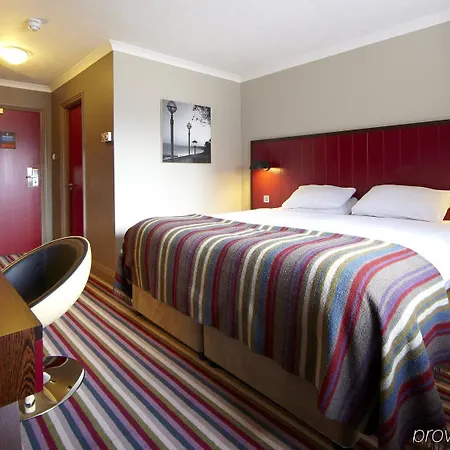 Village Resort 4*