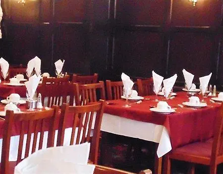 Hotel The Melville - Location 3*