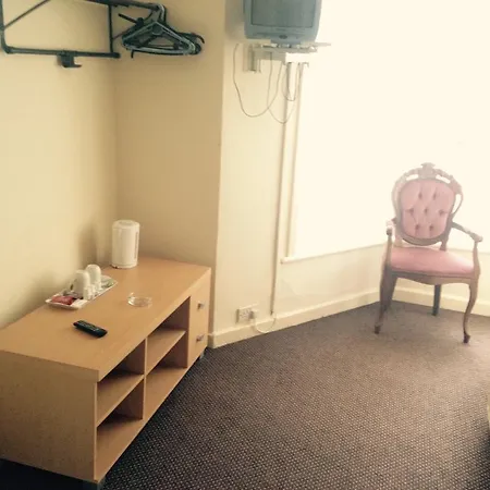 Peek-A-Booze - Budget Hotel - Adults Only Hotel 2*