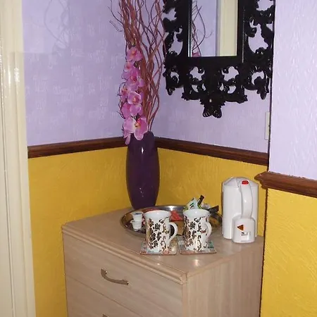 Pensjonat Cadeby 3*