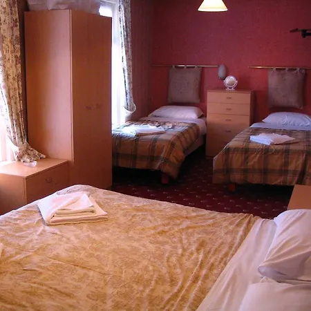Hotel Broadway 3*