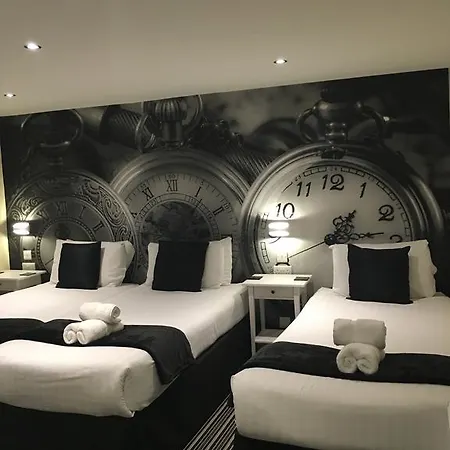 Hotel Happy Return