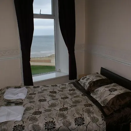 Earlsway Bed & Breakfast 2*