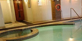 Claremont Hotel 3*