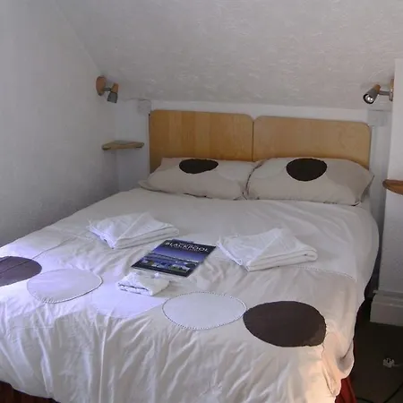 Smart - 3*
