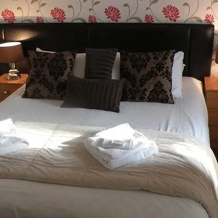 Lichfield 3*