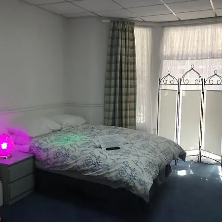 丹尼斯科特旅馆