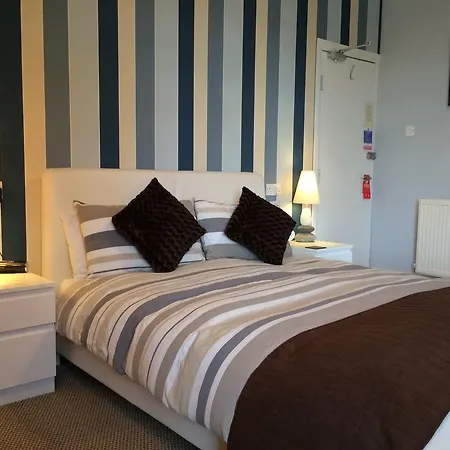 The Waterford 5*