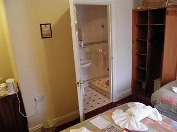 Otel Lynbar Blackpool