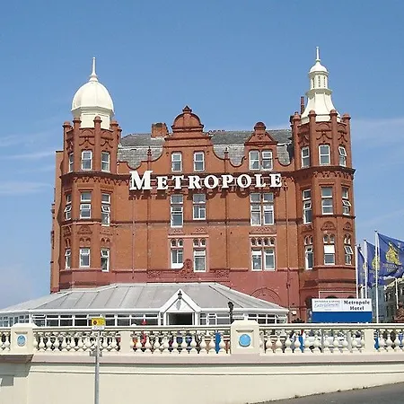 The Metropole 3*