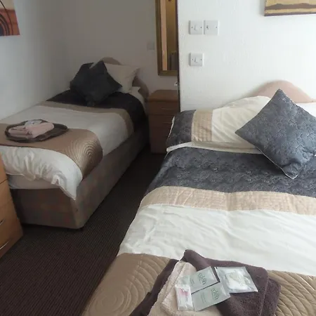 Oban House Гостевой дом