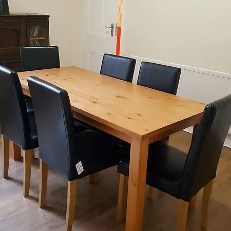 Blackpoolholidaylets Charles Street *