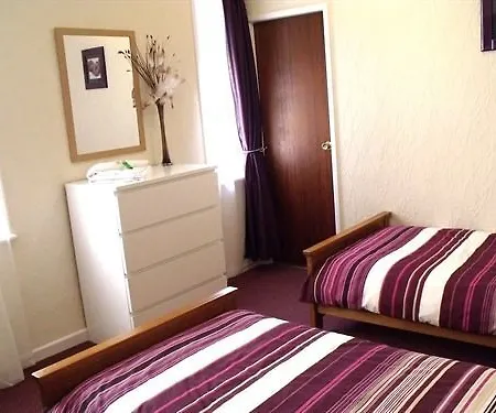 Benson - Small Families & Couples Only Bed & Breakfast 3*