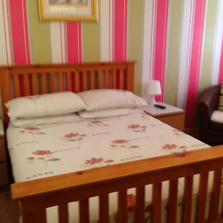 Fairhaven On Woodfield Road 3*