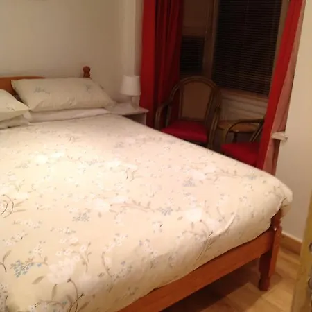 Fairhaven On Woodfield Road B&B 3*