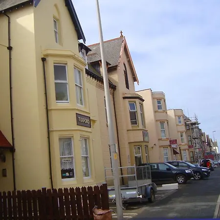 Гостевой дом Tuxford House 2*