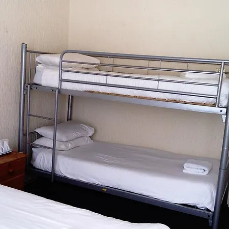 The Wakefield House 2* Blackpool