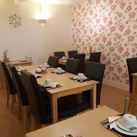 The Wakefield House Hotel Blackpool