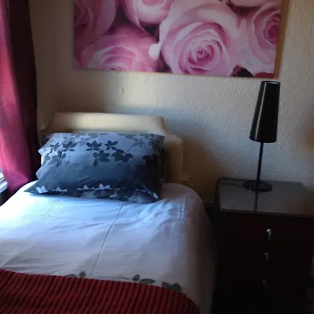 Hotel Cowley 2*