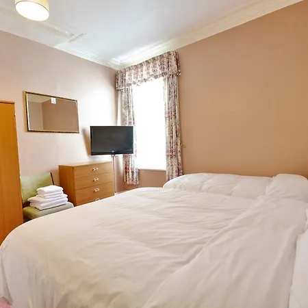 Royal Oakwell 호텔 3*