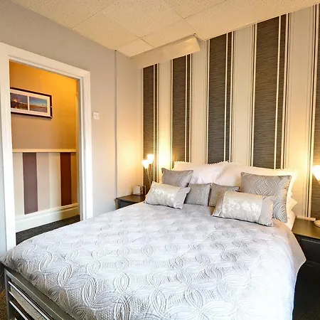 4 Star Phildene Hotel 4*