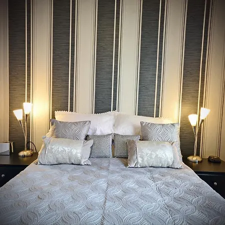 4 Star Phildene Hotel