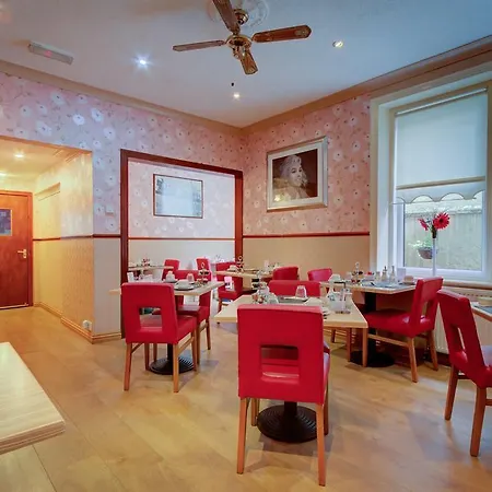 게스트하우스 Valentine Over 21 Adult Couples Only 4*