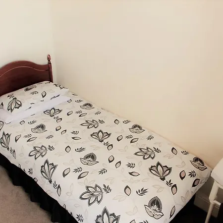 Guest house Foxhall Village Blackpool