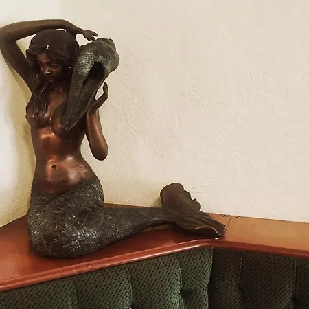 St Elmo Hotel 3*