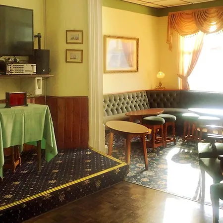 St Elmo Hotel