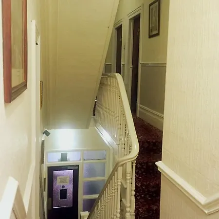 St Elmo 3* Blackpool
