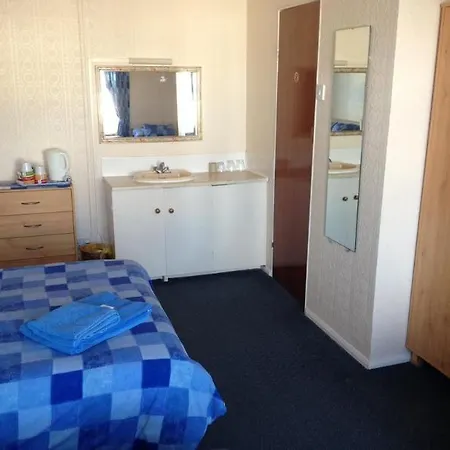 Sunnydale 3* Blackpool
