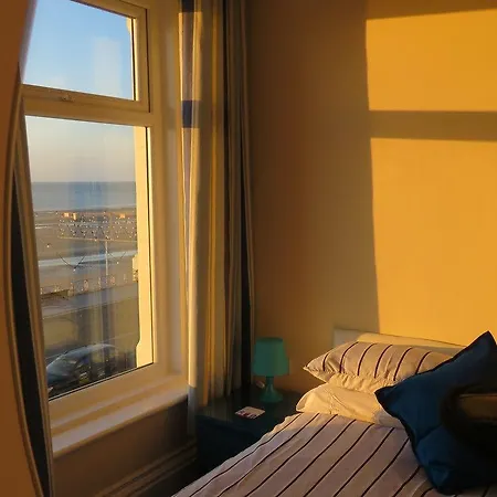 The Coast 3* Blackpool