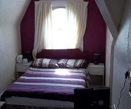 The Glenhaven 3*